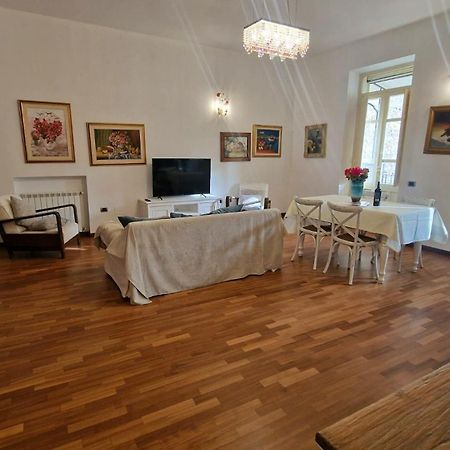 Greta House San Benedetto Apartment Cagliari Ngoại thất bức ảnh