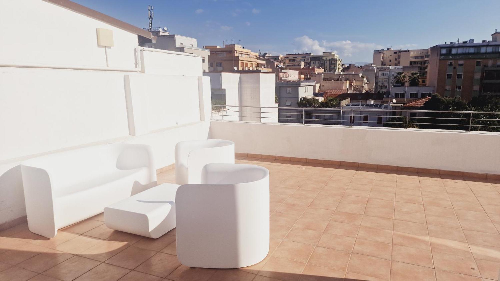 Greta House San Benedetto Apartment Cagliari Ngoại thất bức ảnh
