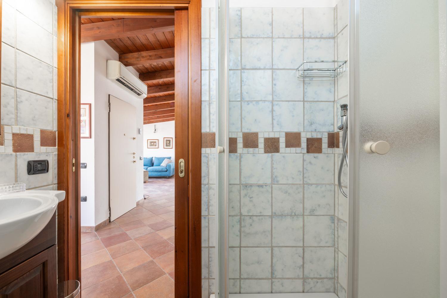 Greta House San Benedetto Apartment Cagliari Ngoại thất bức ảnh