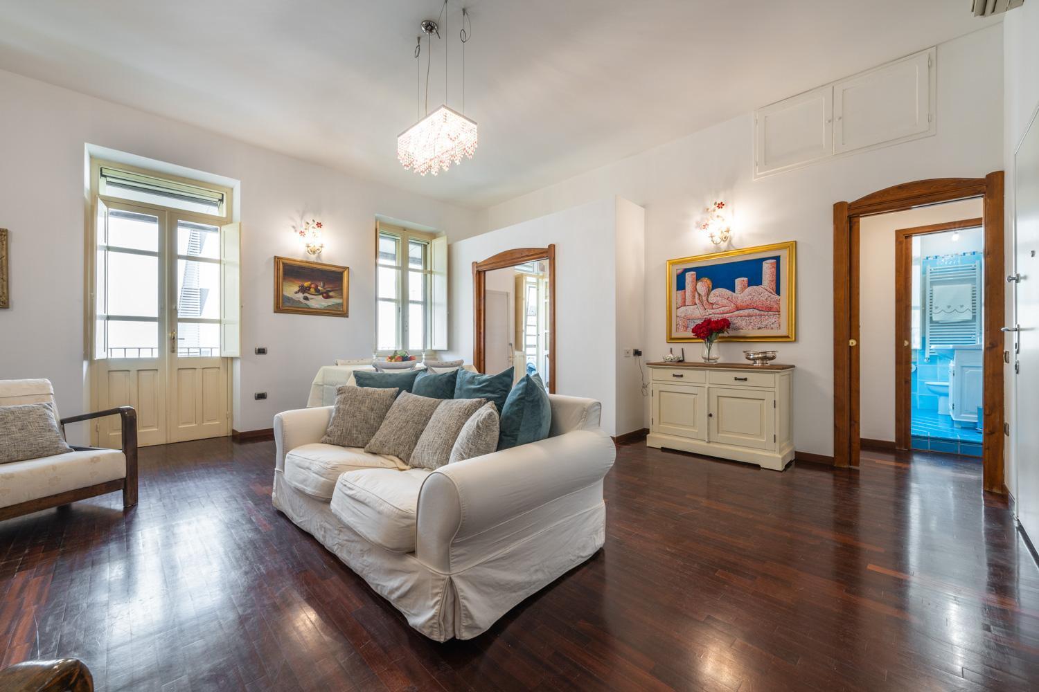 Greta House San Benedetto Apartment Cagliari Ngoại thất bức ảnh