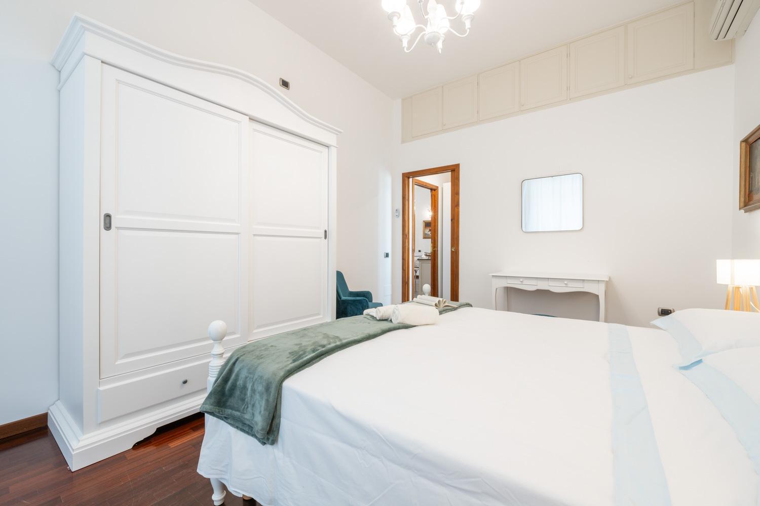 Greta House San Benedetto Apartment Cagliari Ngoại thất bức ảnh